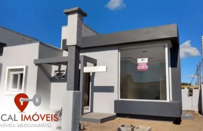 Excelente casa geminada nova com alto padrão construtivo em imbé