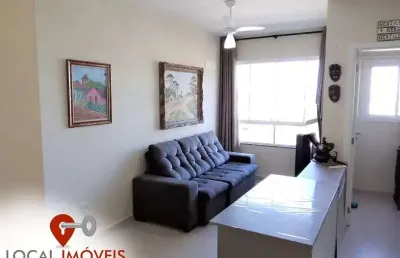Apartamento semi mobiliado com excelente localização em tramandaí