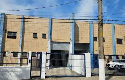 Galpão para alugar, 700 m² por r$ 11.018,00/mês - serraria - diadema/sp