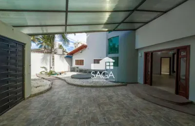 Casa 5 suítes alto padrão com piscina no canto do forte