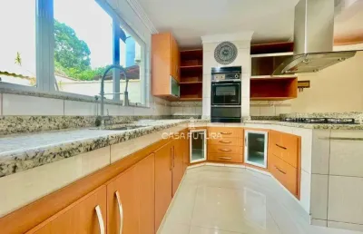 Casa com 3 dormitórios à venda, 214 m² por r$ 695.000,00 - volta grande - volta redonda/rj