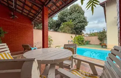 Casa à venda no jardim esperança com 4 quartos, piscina e área gourmet