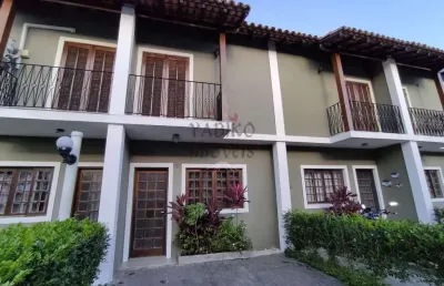 Casa em világio com 02 dormitórios, no centro de bertioga.