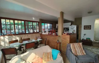 Casa duplex 3 quartos com 2 suítes quintal - pechincha - mini sítio jacarepaguá - rj