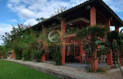 Casa em excelente condomínio na estrada do coco com 5.500m² de terreno!