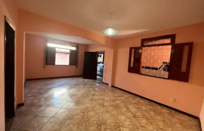 Casa com 4 quartos à venda no Stiep, Salvador 