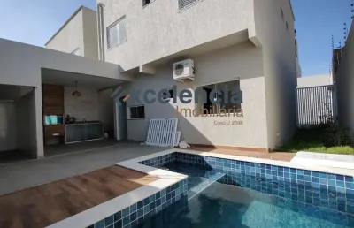 Casa duplex com 4 suítes, 159,57m2 de terreno, em buraquinho!