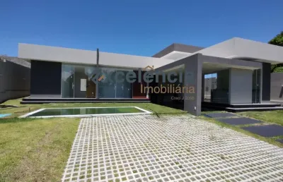 Casa térrea com 3 quartos, 400m2 de terreno, em arembepe!