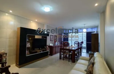 Casa duplex com 4 quartos, 209,10m2 de terreno, em brotas!