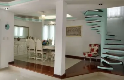 Casa com 5 quartos à venda no Piatã, Salvador 