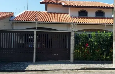 Casa com 4 quartos à venda no Suarão, Itanhaém 