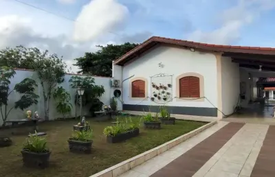 Casa com 3 quartos à venda no Suarão, Itanhaém 