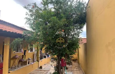 Casa térreo de 170m² em terreno plano de 400m²  toda reformada.