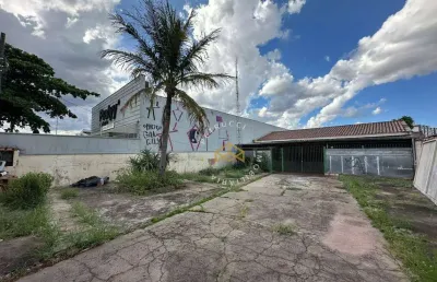 Casa comercial com 2 salas à venda na Avenida Adão Focesi, 1, Jardim do Lago, Campinas