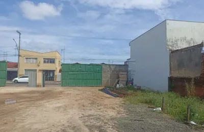 Terreno à venda na Rua Desembargador Júlio Faria, ÁRea A, 447, Vila Prado, São Carlos