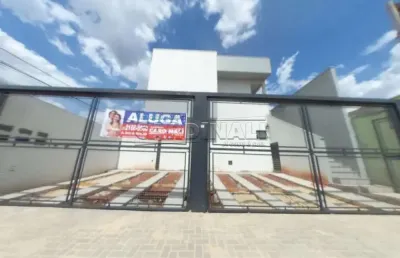 Flat com 1 quarto para alugar na Avenida José De Alencar, Flat 08, 652, Jardim Floridiana (Vila Xavier), Araraquara