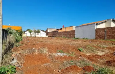 Terreno à venda na Avenida Ronald de Oliveira Costa, Parque das Hortências, Araraquara