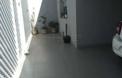 Casa com 3 quartos à venda na Rua João Tonissi, 145, Jardim Hikare, São Carlos