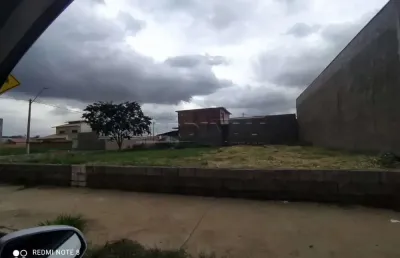 Terreno à venda na Rua Luiz Sotratti, Residencial Santa Luzia, Araraquara