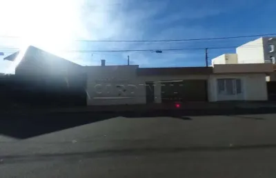 Casa com 3 quartos para alugar na Alameda das Hortências, 210, Cidade Jardim, São Carlos