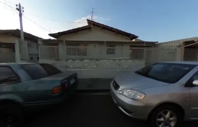 Casa com 3 quartos à venda na Rua Presidente Vargas, 123, Vila Costa do Sol, São Carlos
