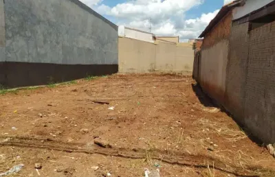 Terreno à venda na Rua Doutor José Geraldo Velloce, Plano, Jardim Imperial, Araraquara