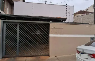Casa com 3 quartos à venda na Avenida Sete de Setembro, 369, Centro, Araraquara