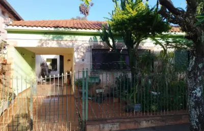 Casa com 4 quartos à venda na Rua Expedicionários do Brasil, 823, Jardim Ártico, Araraquara