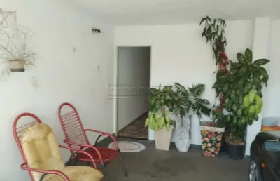 Casa com 3 quartos à venda na Rua Albino Triques, 68, Jardim Ipanema, São Carlos