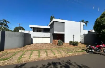 Casa com 4 quartos para alugar na Rua Madre Saint Bernard, 383, Jardim Paraíso, São Carlos