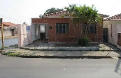 Casa com 2 quartos à venda na Rua Diógenes Muniz Barreto, 1147, Centro, Araraquara