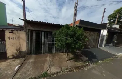 Casa com 1 quarto à venda na Rua Rodolfo Marim Neto, 420, Cidade Aracy, São Carlos