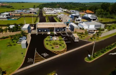 Casa em condomínio fechado com 3 quartos à venda na Avenida Mercedes Silvestre, Quadra  H, 217, Jardim Botânico, Araraquara