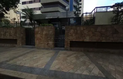 Apartamento com 4 quartos para alugar na Rua Rui Barbosa, 1601, Centro, São Carlos