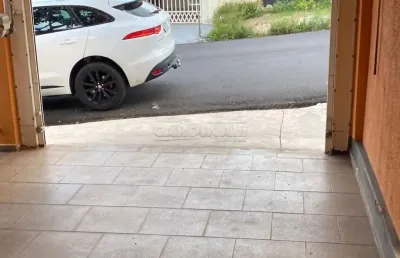 Casa com 2 quartos à venda na Rua Abrahão João, 114, Jardim Bandeirantes, São Carlos