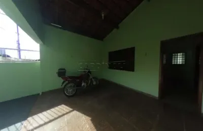 Casa com 2 quartos à venda na Avenida Antonio de Pádua Corrêa, 587, Centro, Araraquara