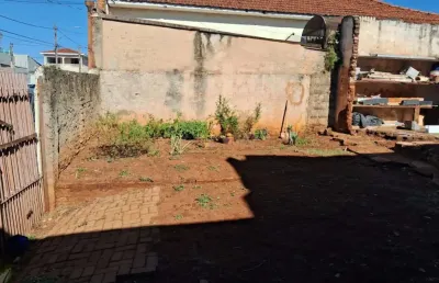 Casa com 1 quarto à venda na Avenida Sebastião Lacerda Corrêa, 362, Centro, Araraquara