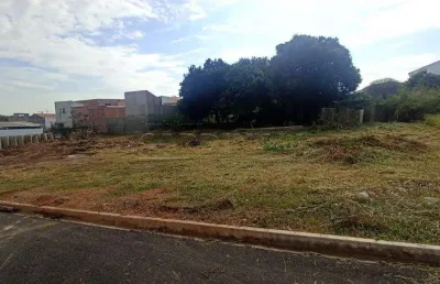 Terreno comercial para alugar na Rua Antonio Serafim Marinheiro, SN, Vila Max, São Carlos