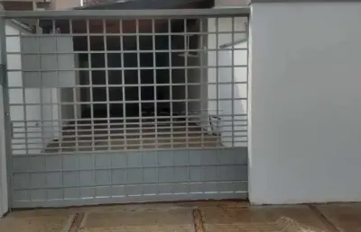 Casa com 3 quartos à venda na Rua Japão, 218, Vila José Bonifácio, Araraquara