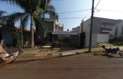 Casa assobradada localizada no condomínio village damha ii