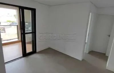 Apartamento personalizado pela construtora pronto para morar