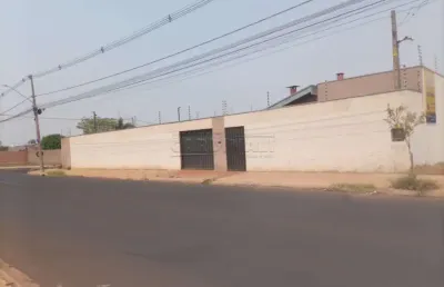 Bela casa / área de lazer com piscina de 40.000litos