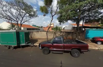 Terreno bem localizado e pronto para ser construido.