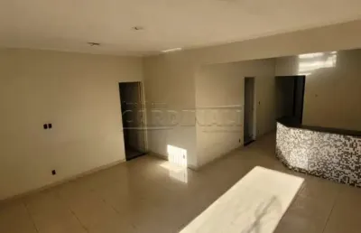 Casa com 4 quartos para alugar na Rua Paulino Botelho de Abreu Sampaio, 945, Vila Pureza, São Carlos