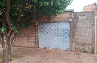 Casa com ótima localização, próximo a maurício galli