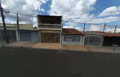 Imóvel muito bem localizado, seguro e próximo a rodovia e outros pontos da cidade.