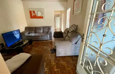 Casa com 3 quartos à venda na Avenida Grécia, 628, Vila Prado, São Carlos