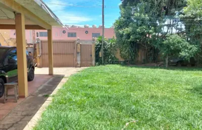 Casa com 3 quartos à venda na Rua Argentina, 391, Jardim São João Batista, São Carlos