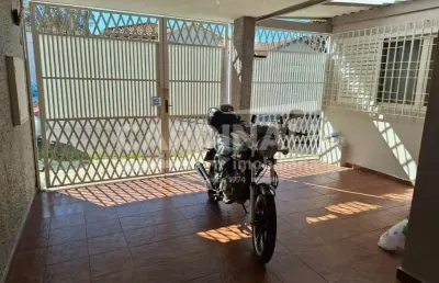 Casa com 2 quartos à venda na Rua Campos Salles, 1045, Centro, São Carlos