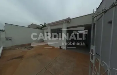 Casa com 3 quartos para alugar na Avenida Bandeirantes, Casa, 167, Centro, Araraquara